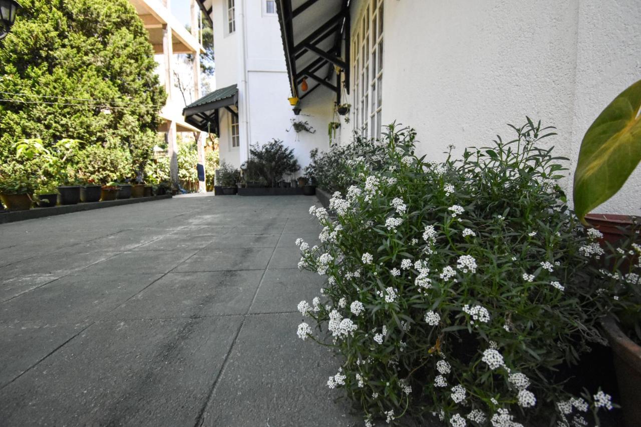 St. Anne Holiday Bunglow 努沃勒埃利耶 外观 照片